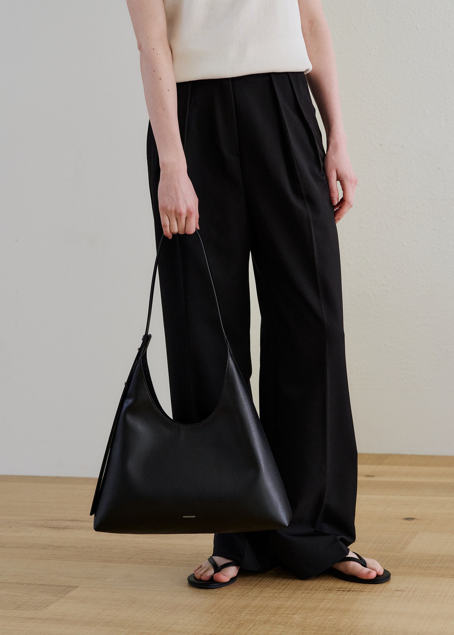 Angle Black
