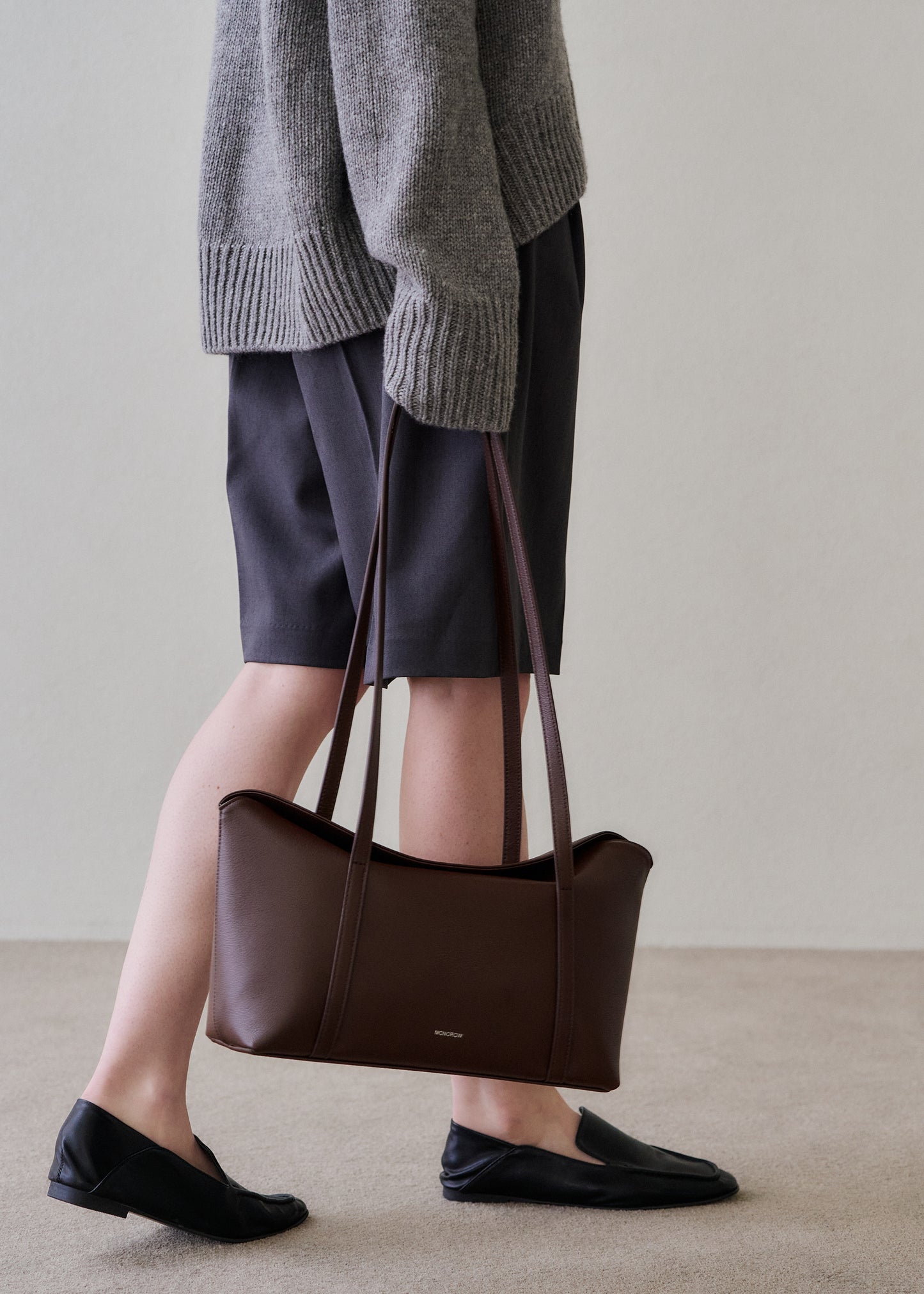 Sara Burgundy Coklat
