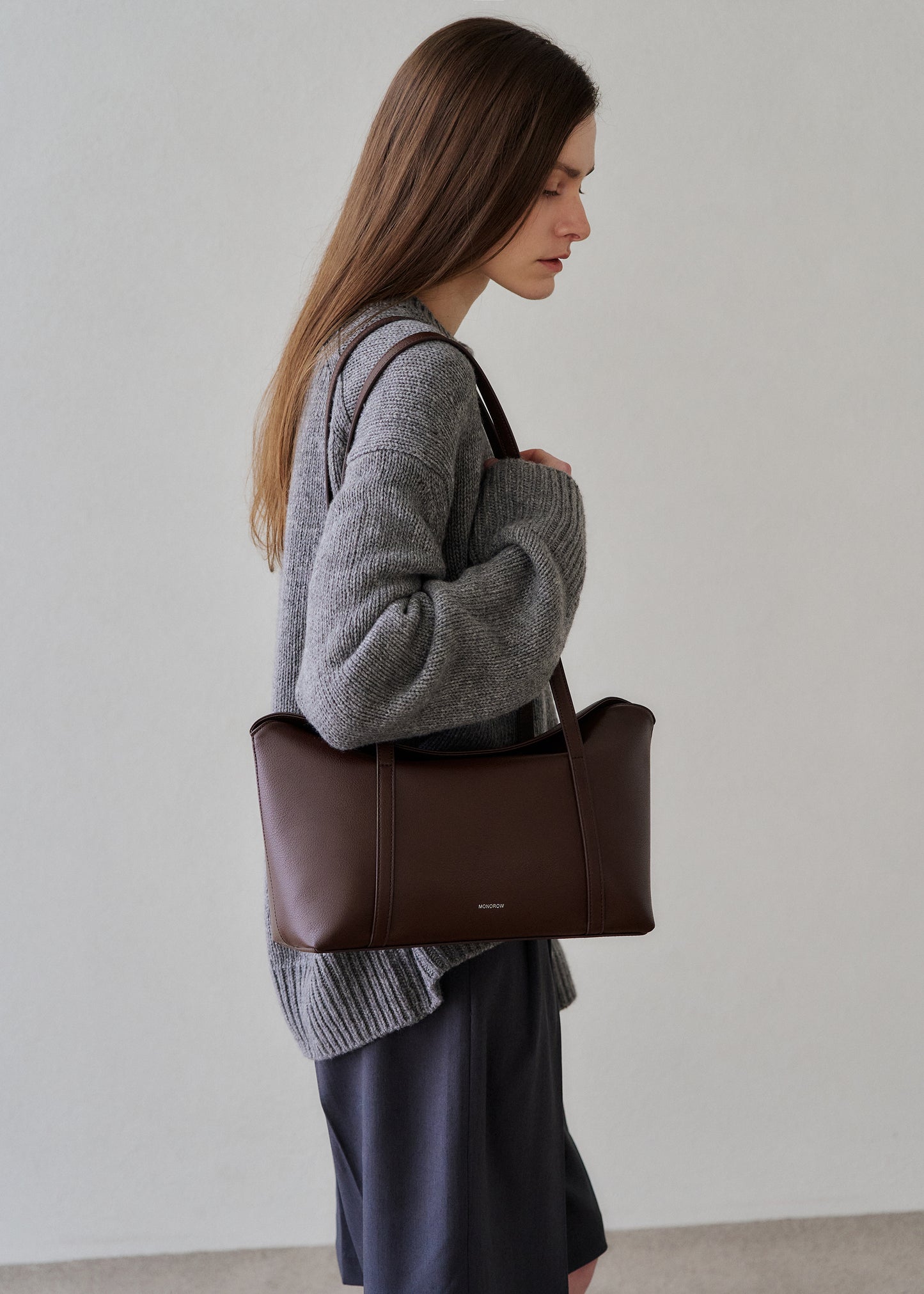 Sara Burgundy Coklat