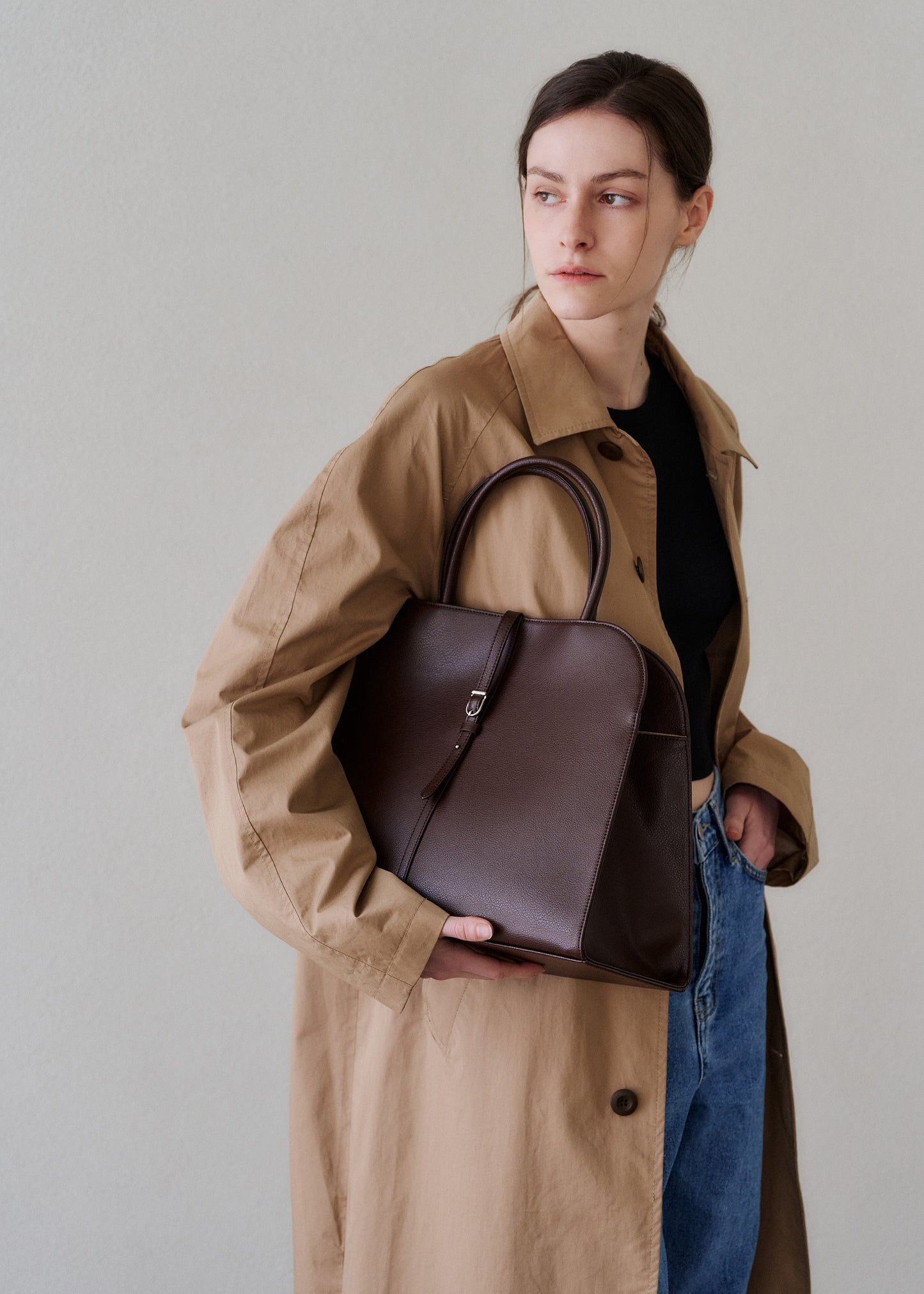 Blanc Besar Burgundy Coklat