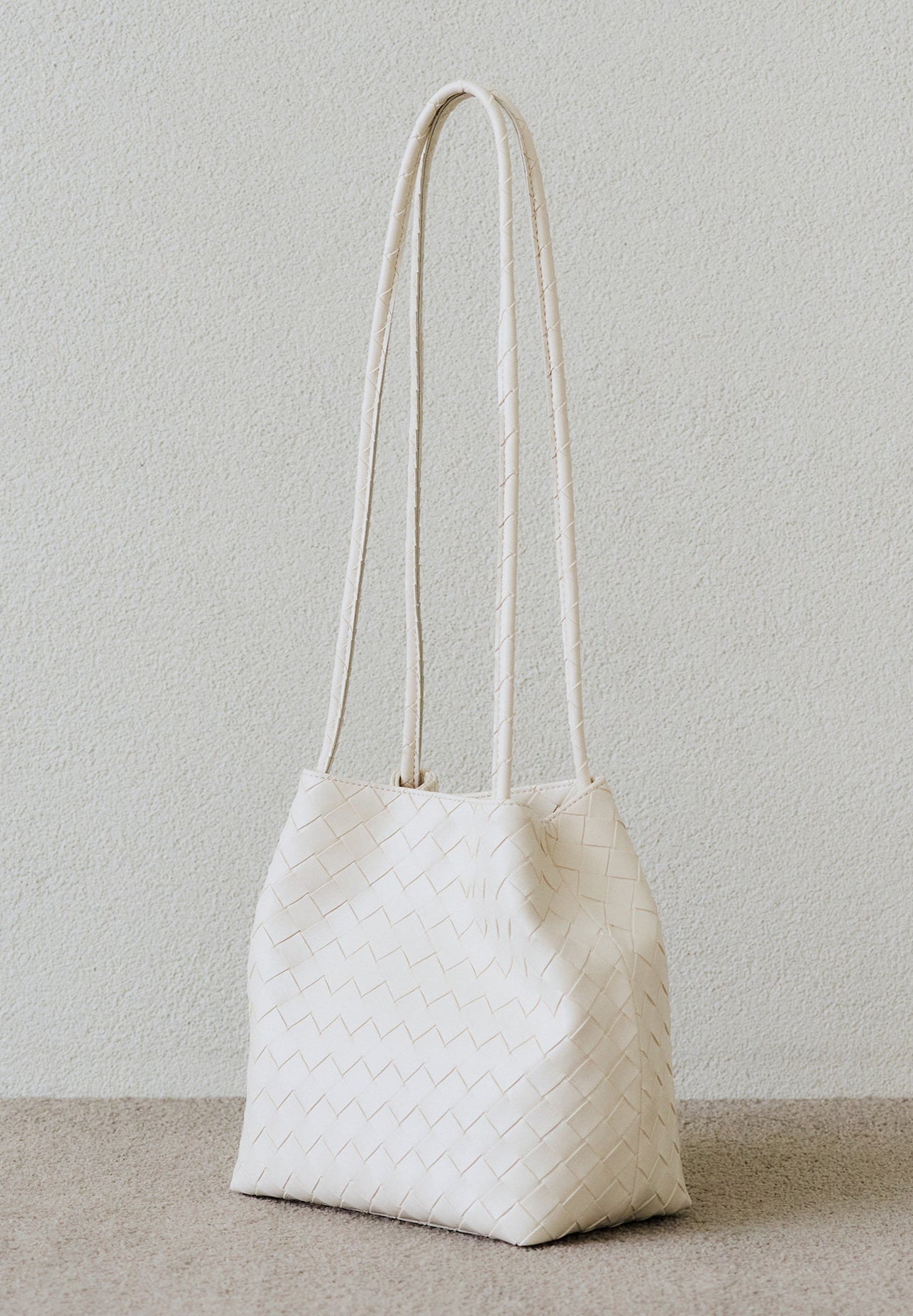 ★MONOROW★ JURI BAG IVORY Juri Ivory [PRE-ORDER] – Monorow Indonesia