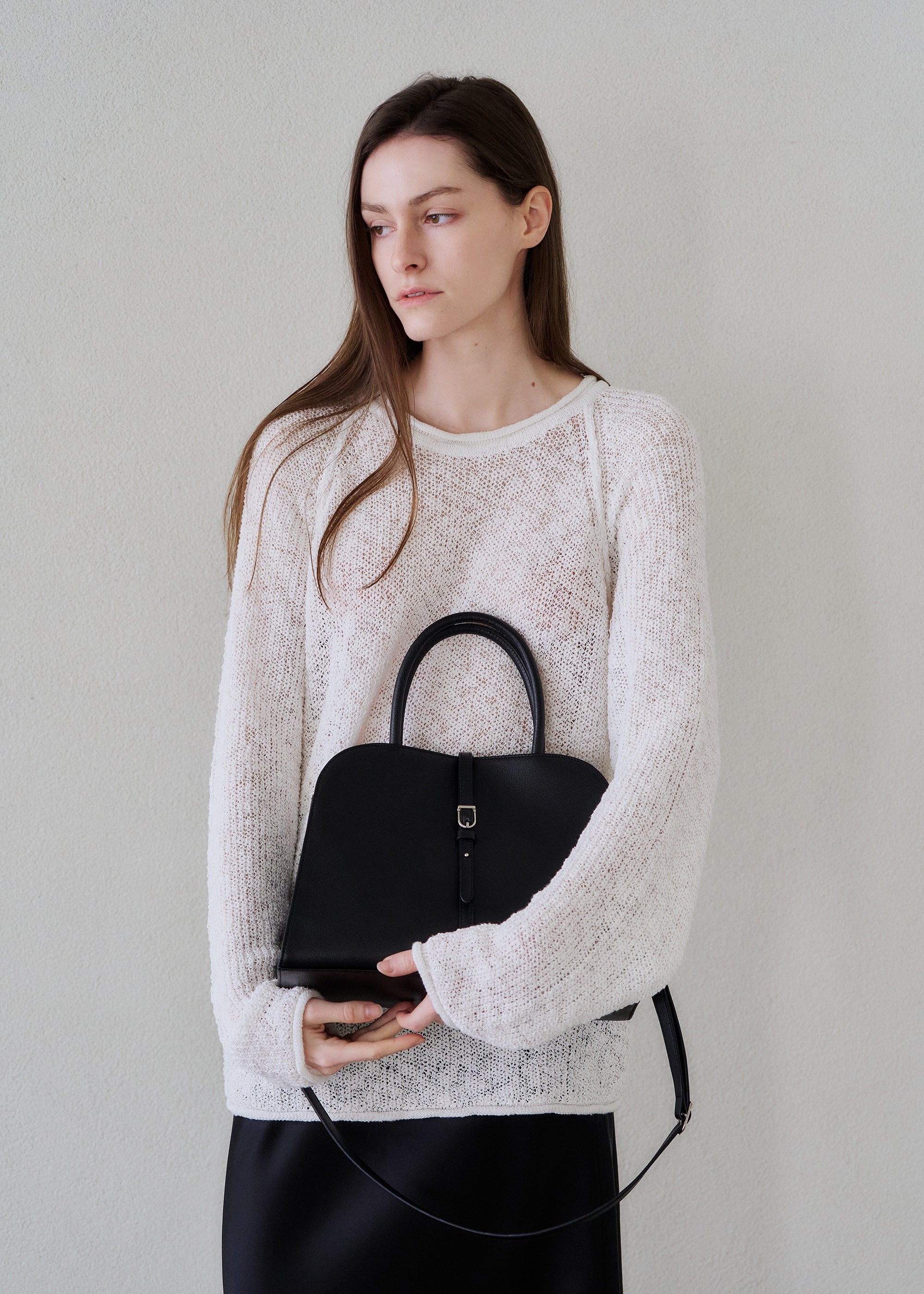 Blanc Medium Black – Monorow Indonesia