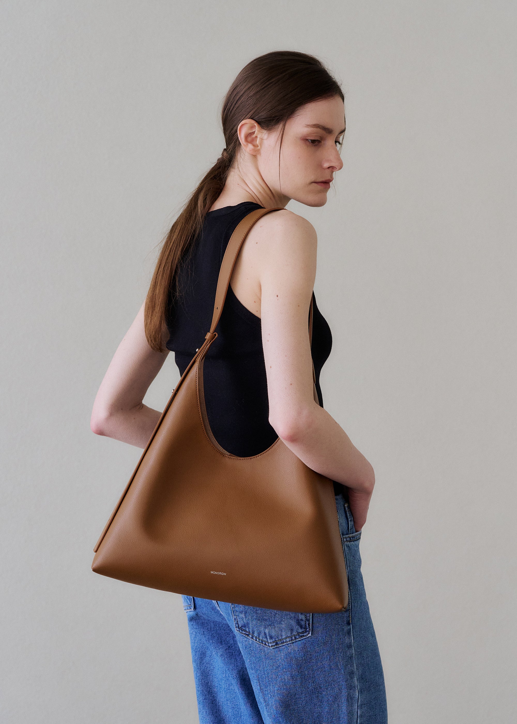 Angle Camel – Monorow Indonesia Angle Camel – Monorow Indonesia