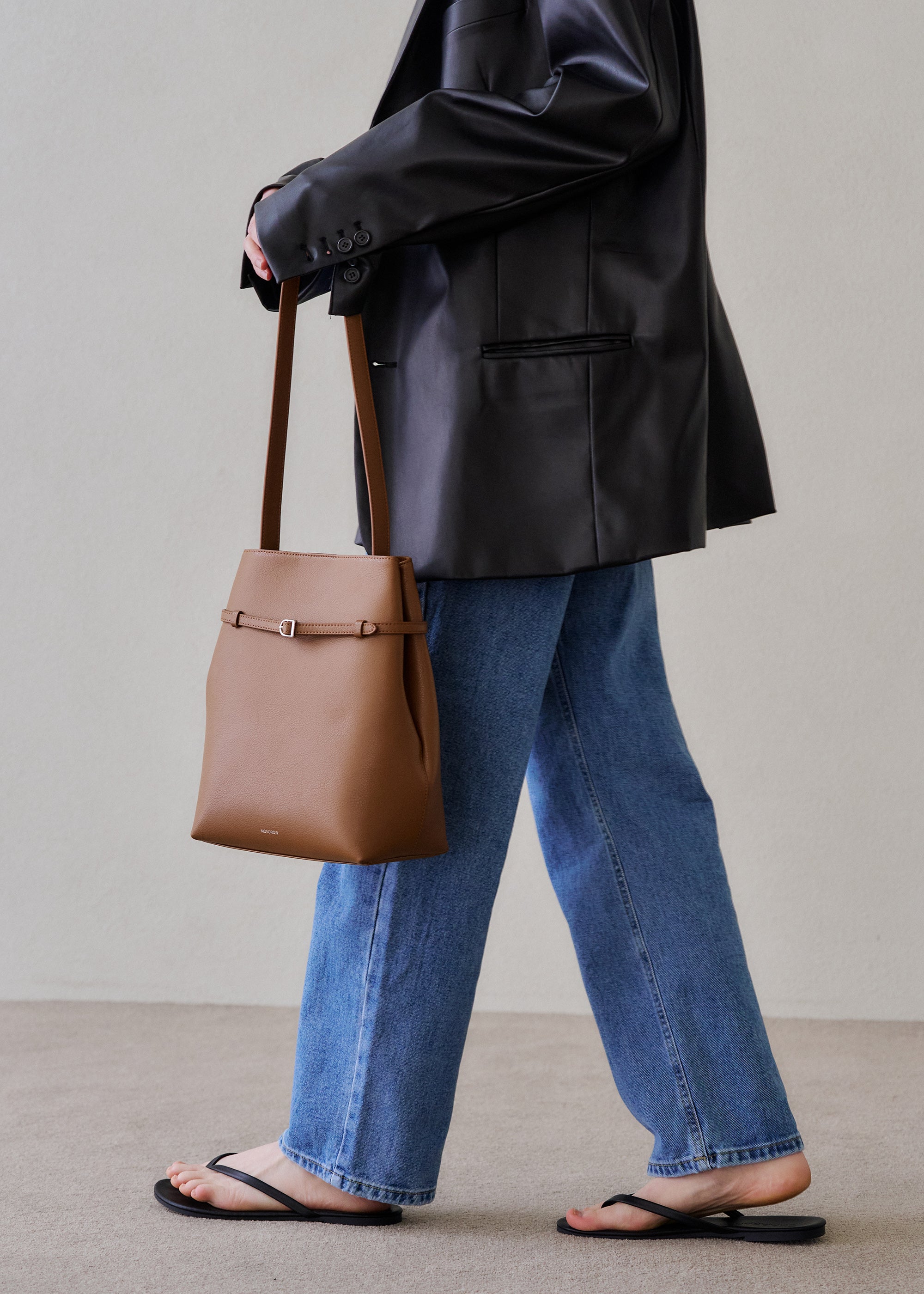 Line Camel – Monorow Indonesia