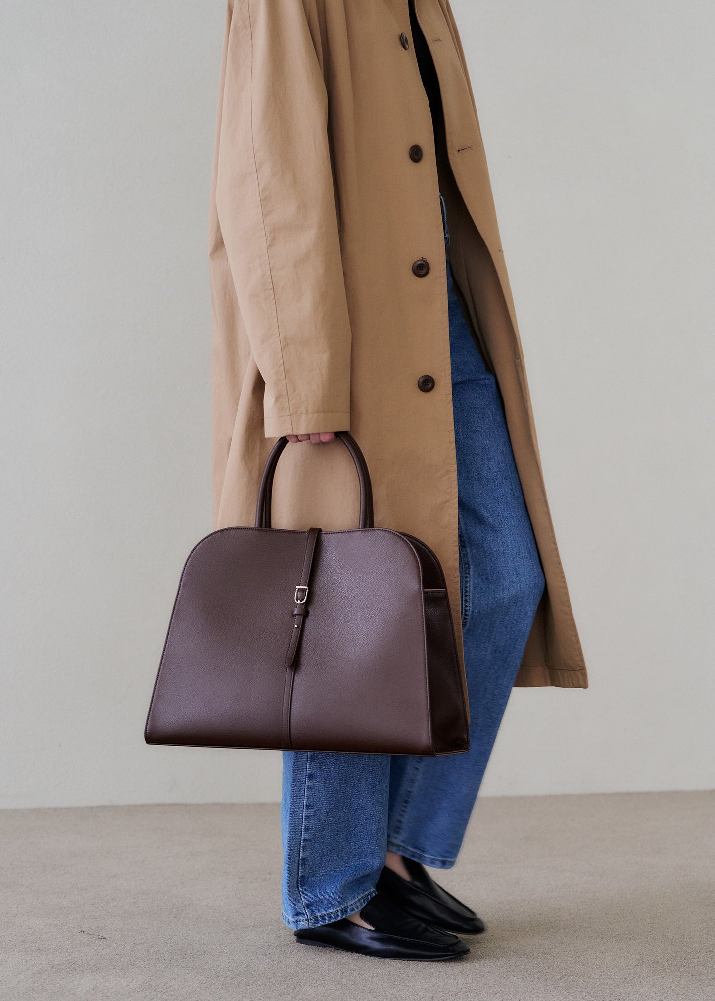 Blanc Besar Burgundy Coklat